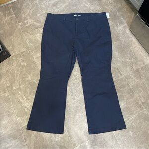 Old Navy NWT boot cut secret Slim pocket pants size 24+ short